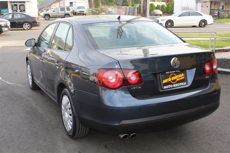 2009 Volkswagen Jetta S PZEV  