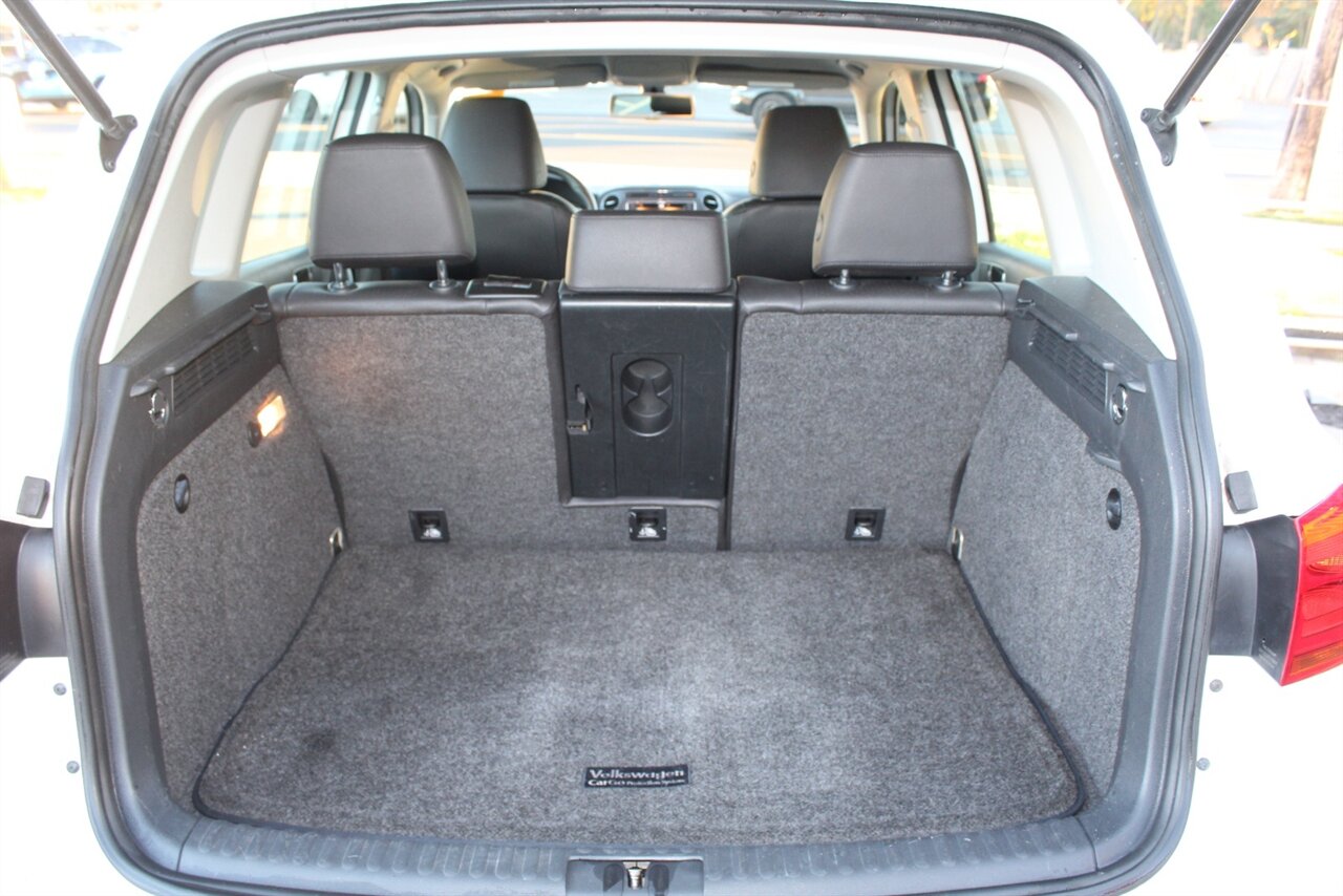 2017 Volkswagen Tiguan 2.0T Limited S 4Motion - Photo 17 - Red Bank, NJ 07701