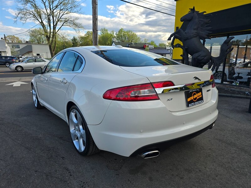 2009 Jaguar XF Supercharged  