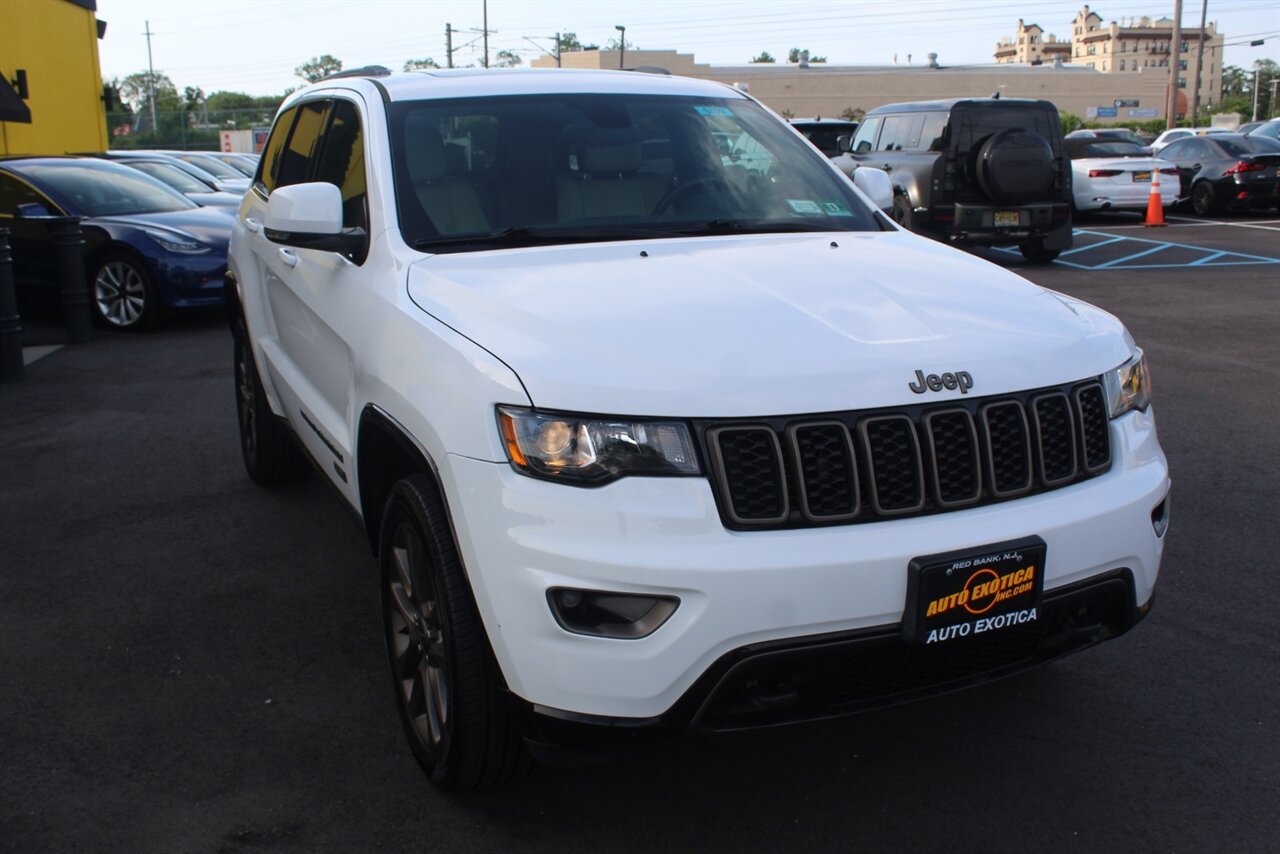 2016 Jeep Grand Cherokee Limited 75th Anniversary - Photo 4 - Red Bank, NJ 07701