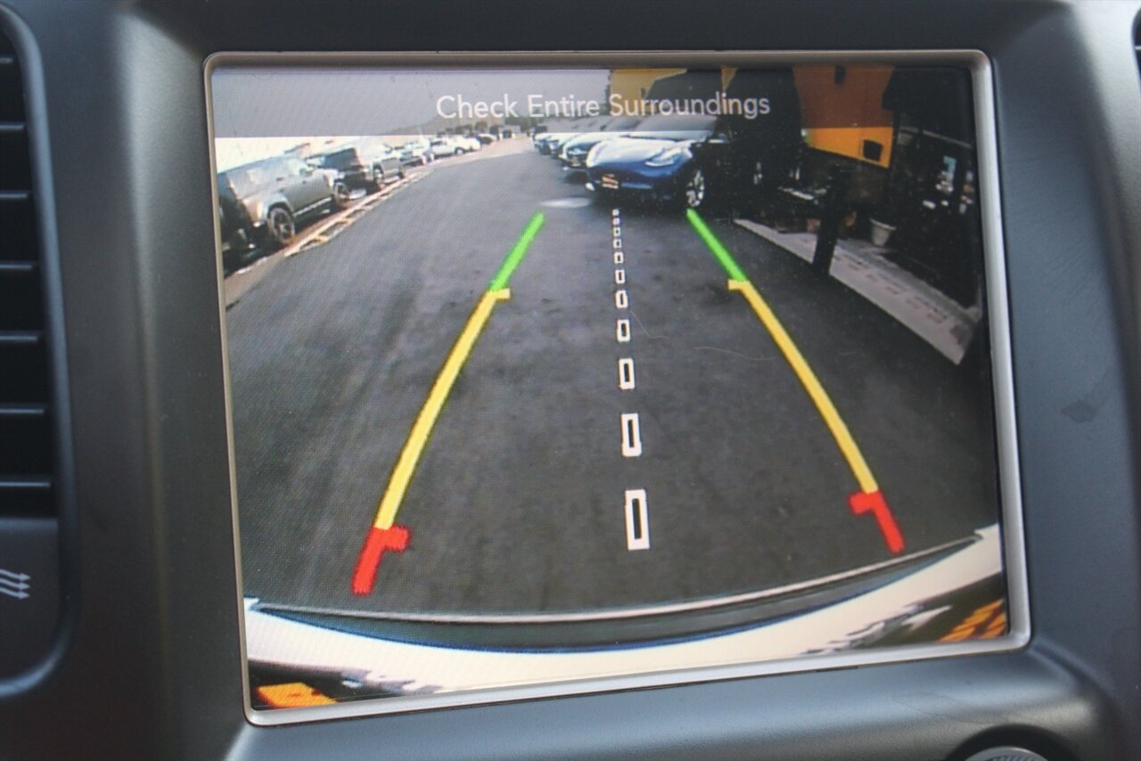 2016 Jeep Grand Cherokee Limited 75th Anniversary - Photo 10 - Red Bank, NJ 07701