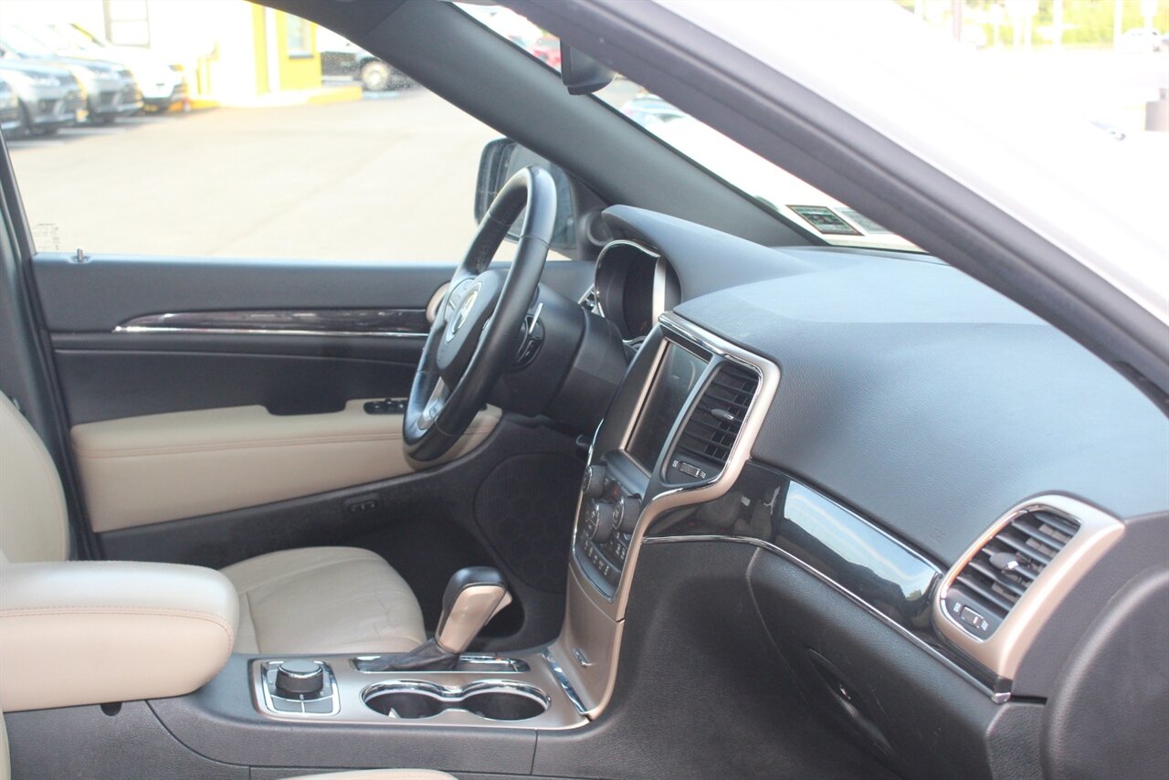 2016 Jeep Grand Cherokee Limited 75th Anniversary - Photo 19 - Red Bank, NJ 07701