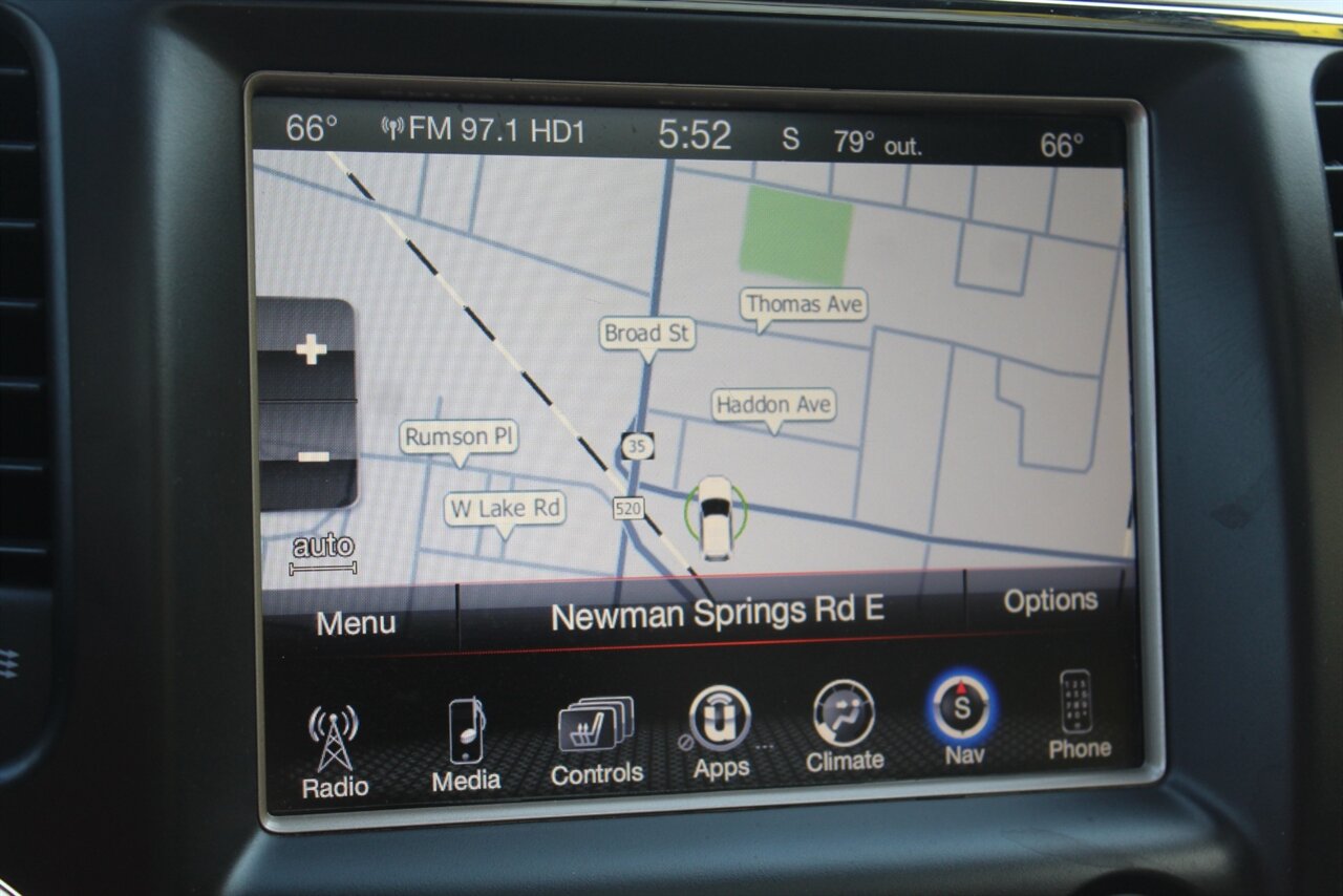 2016 Jeep Grand Cherokee Limited 75th Anniversary - Photo 9 - Red Bank, NJ 07701
