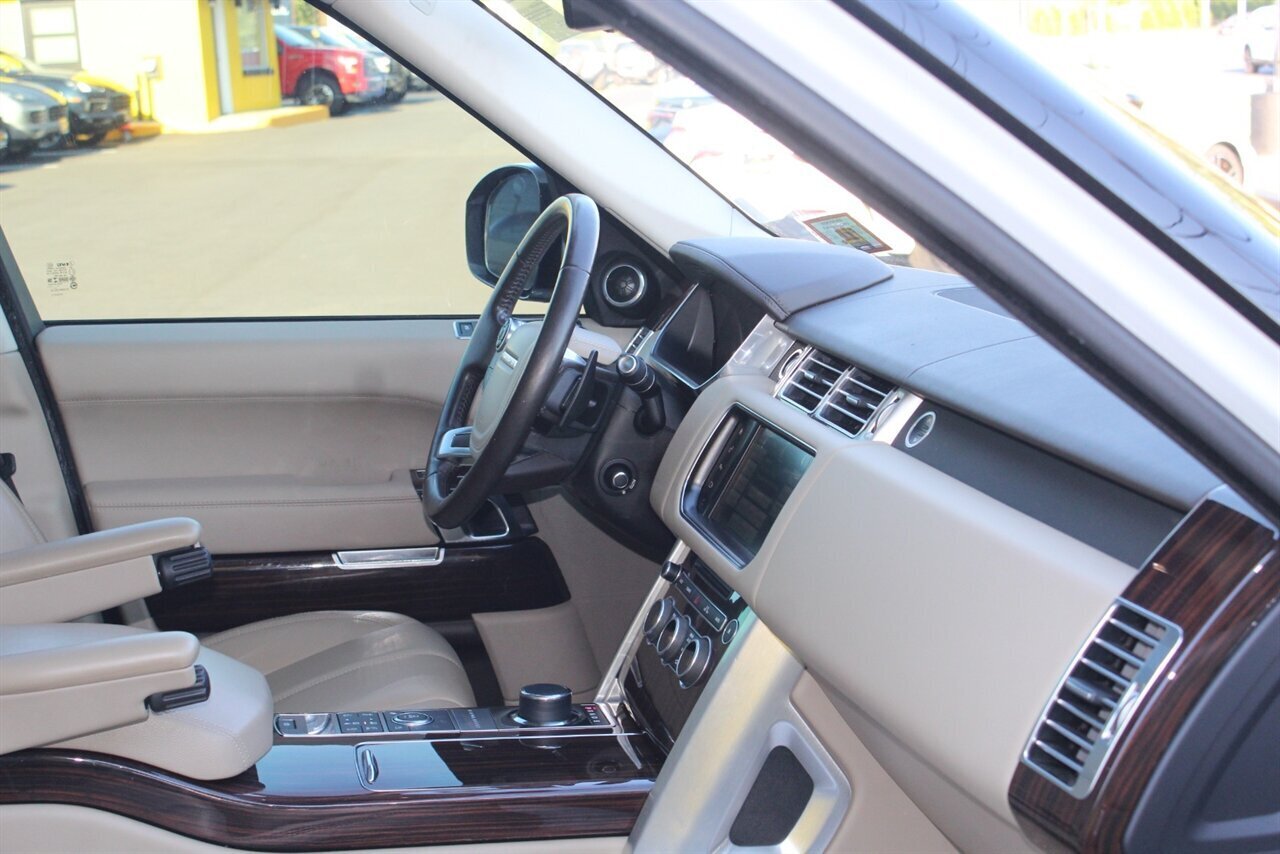 2016 Land Rover Range Rover - Photo 19 - Red Bank, NJ 07701
