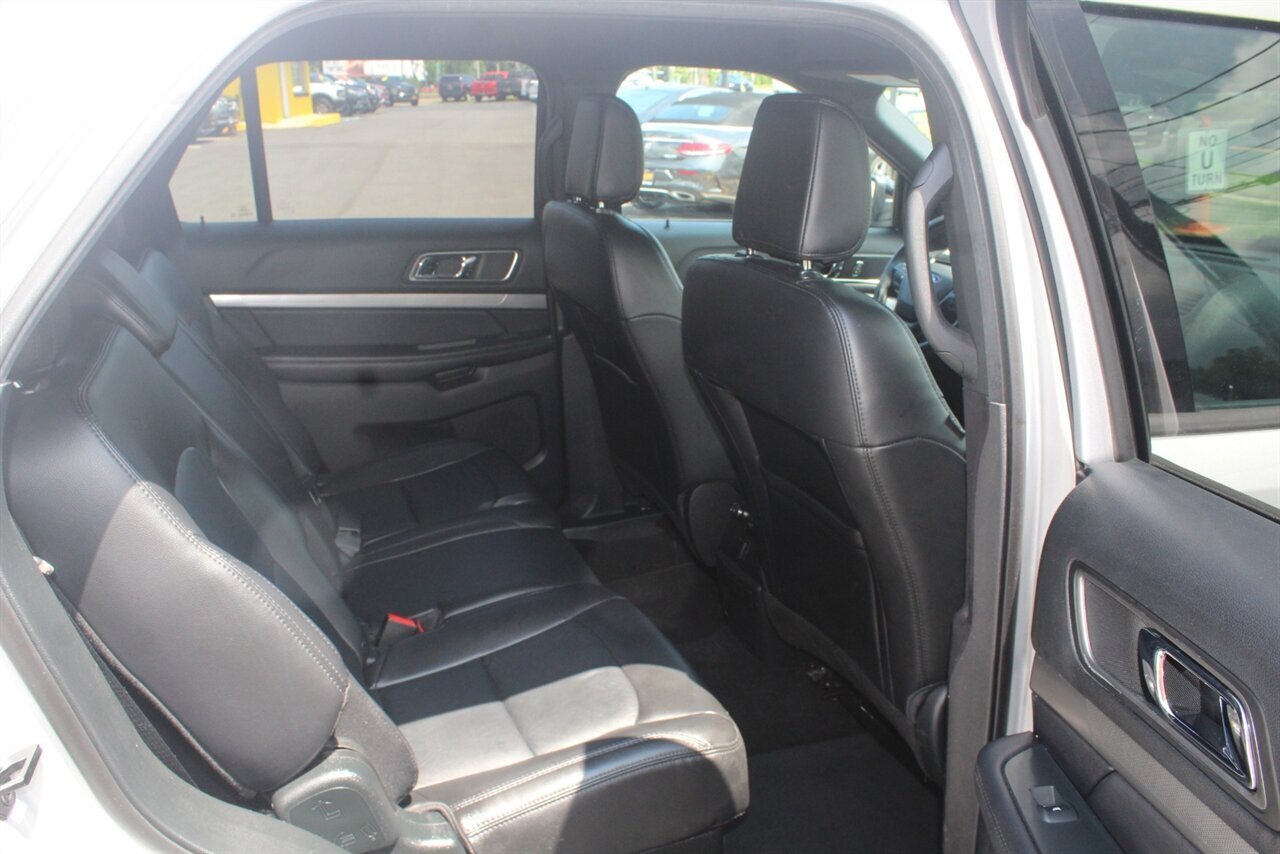 2018 Ford Explorer XLT - Photo 15 - Red Bank, NJ 07701