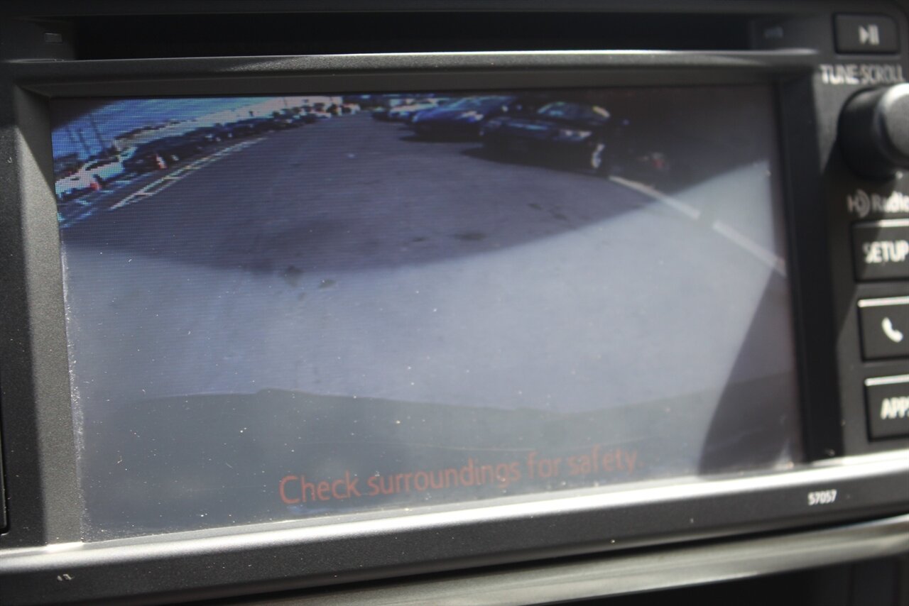 2013 Toyota Highlander Limited photo 9