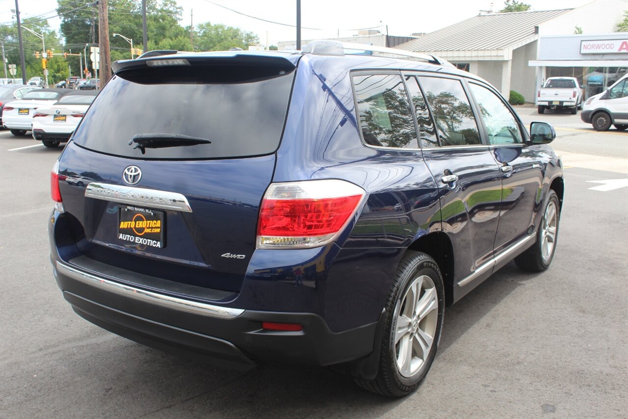 2013 Toyota Highlander Limited photo 3
