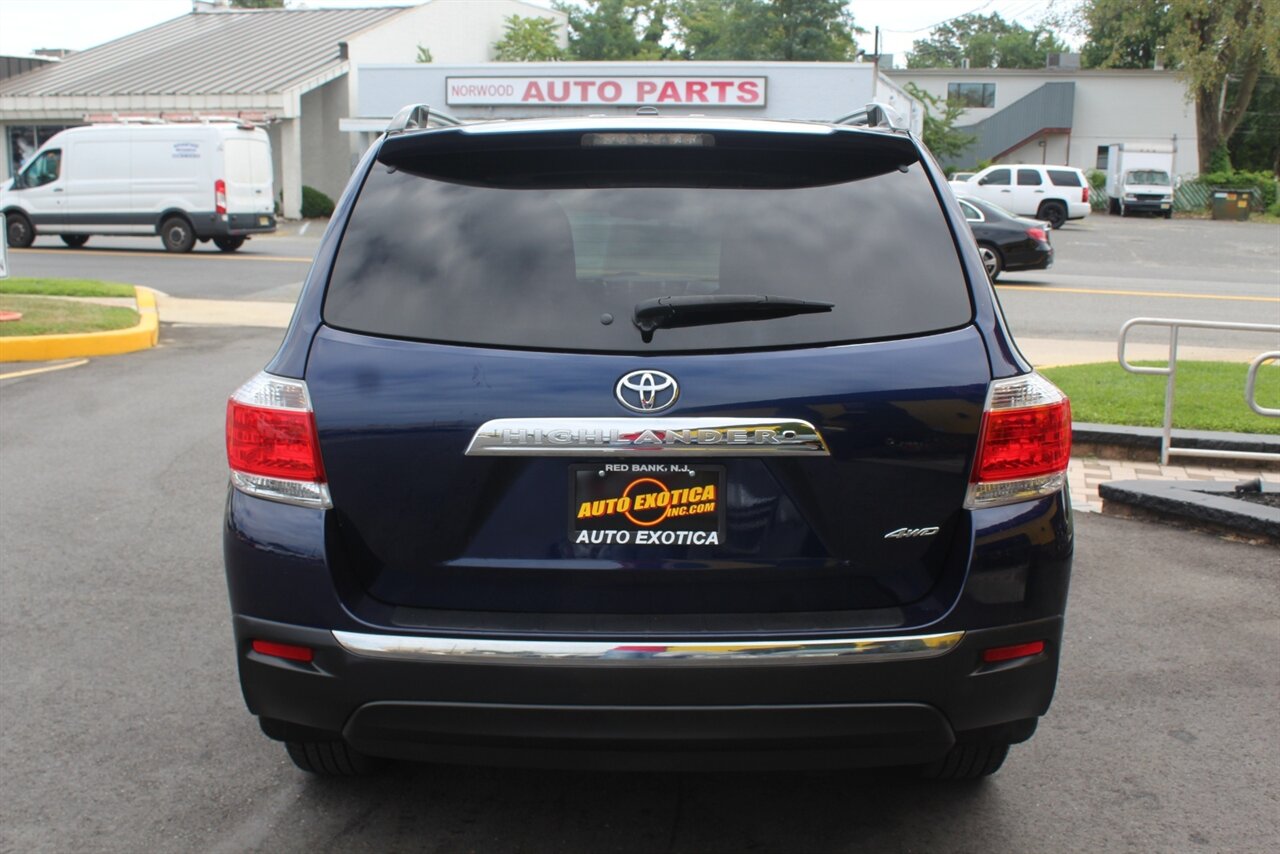 2013 Toyota Highlander Limited photo 23