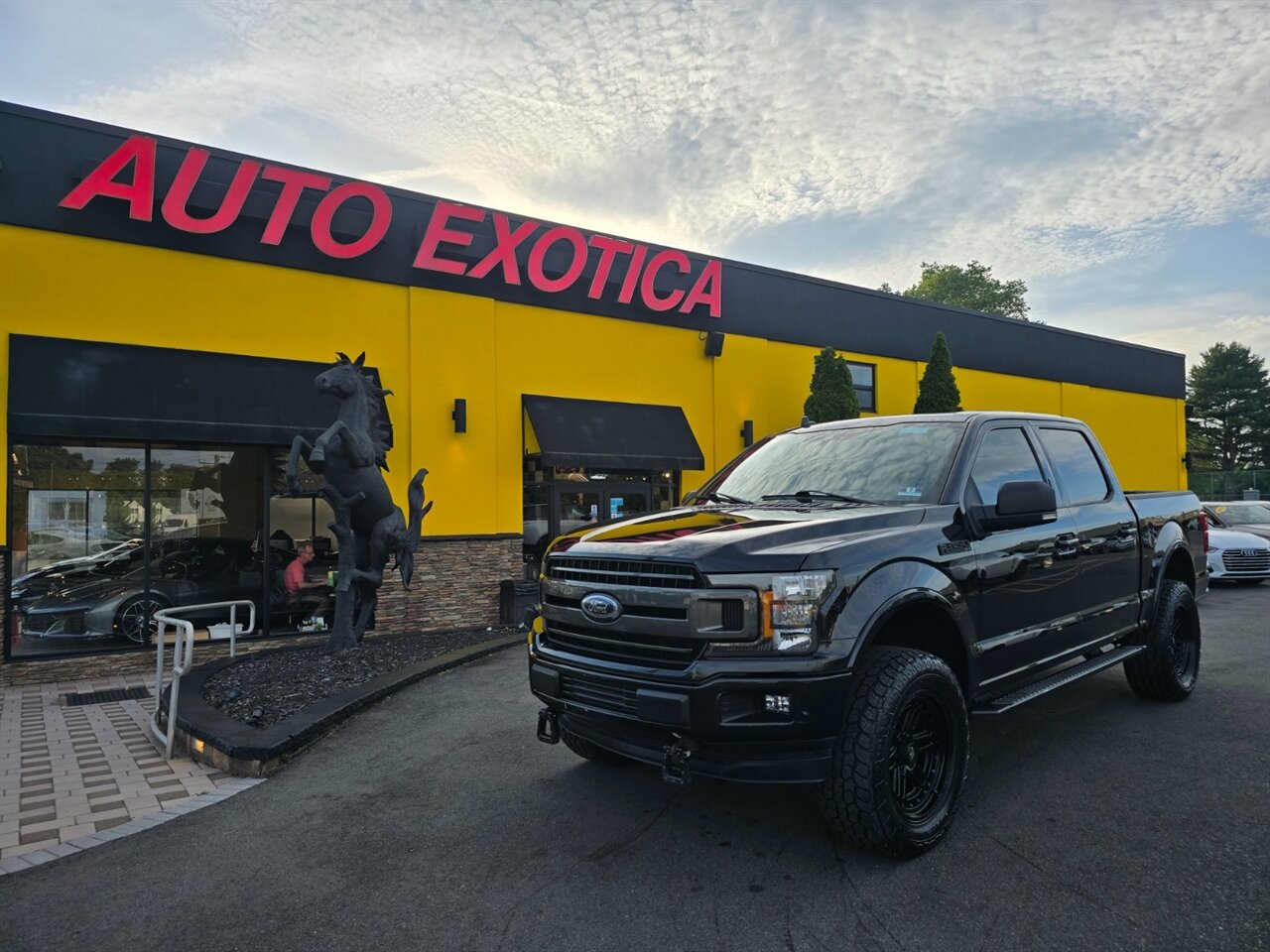2019 Ford F-150 XLT   - Photo 1 - Red Bank, NJ 07701