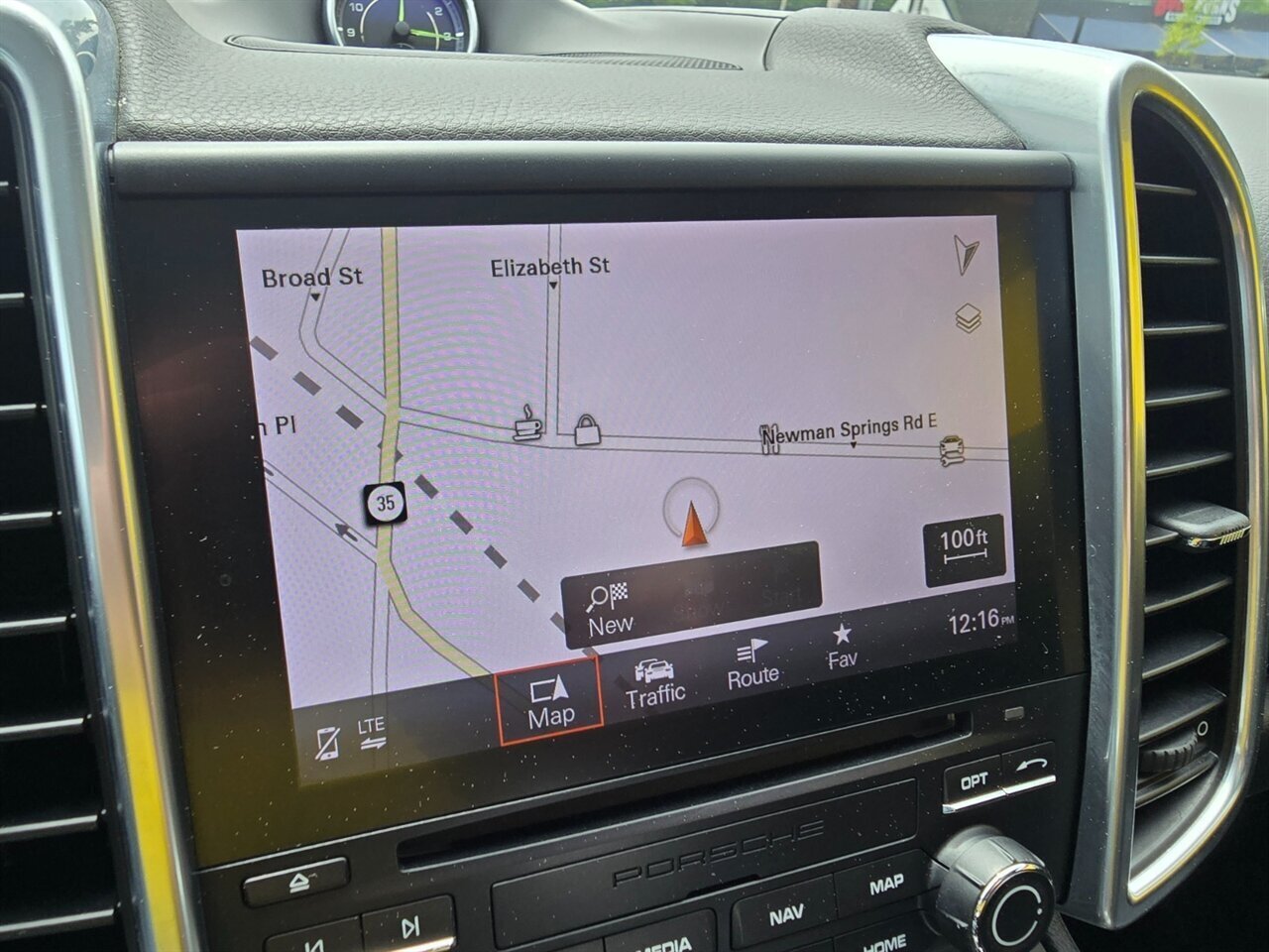 2018 Porsche Cayenne S E-Hybrid Platinum - Photo 9 - Red Bank, NJ 07701