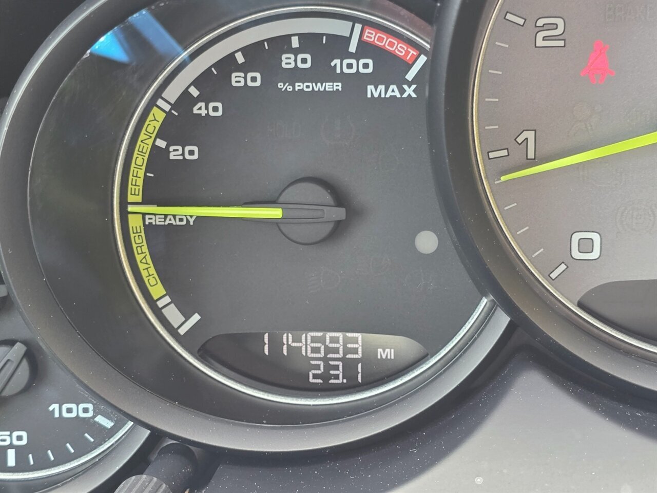 2018 Porsche Cayenne S E-Hybrid Platinum - Photo 5 - Red Bank, NJ 07701
