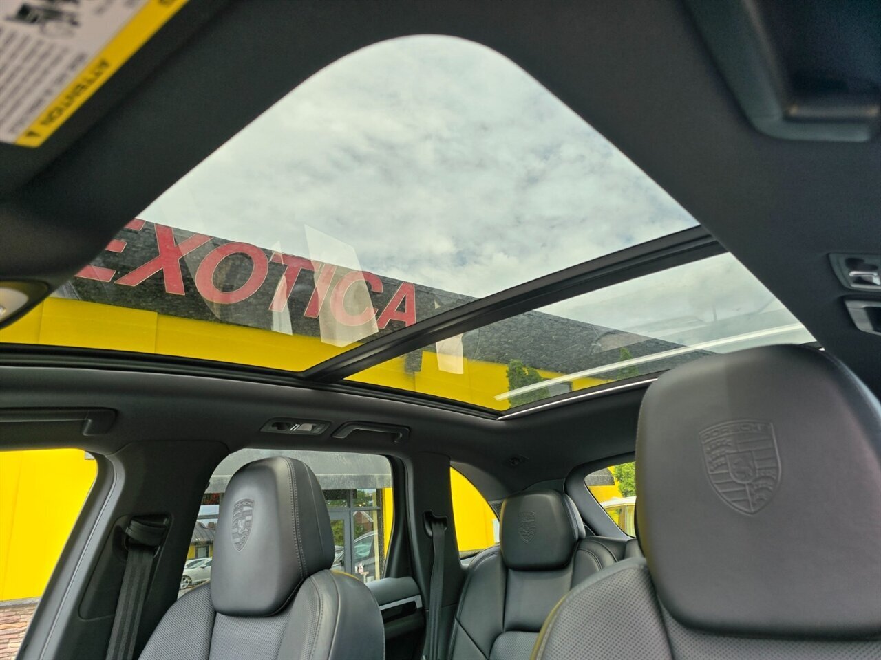 2018 Porsche Cayenne S E-Hybrid Platinum - Photo 24 - Red Bank, NJ 07701