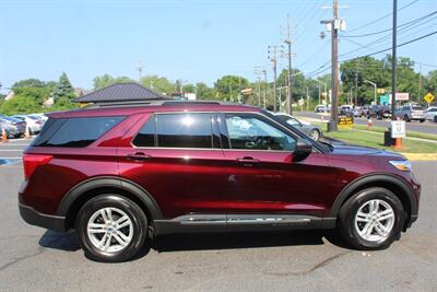 2022 Ford Explorer XLT   - Photo 23 - Red Bank, NJ 07701