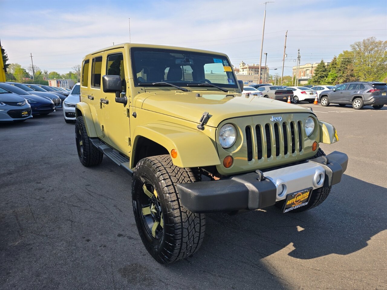 2013 Jeep Wrangler Unlimited Sahara - Photo 4 - Red Bank, NJ 07701