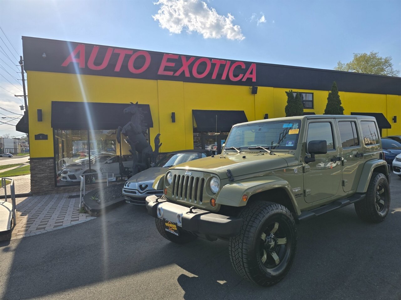 2013 Jeep Wrangler Unlimited Sahara   - Photo 1 - Red Bank, NJ 07701