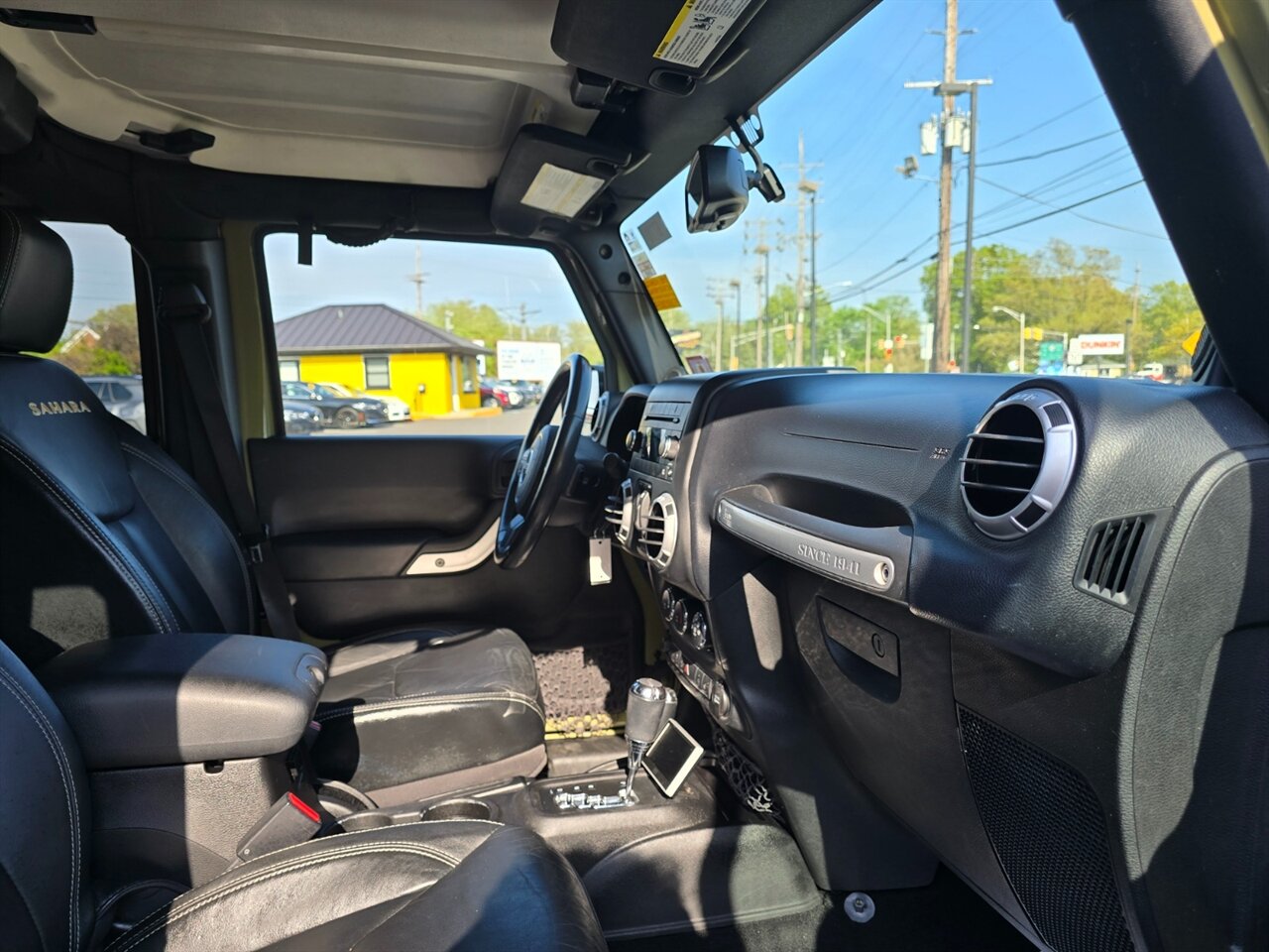 2013 Jeep Wrangler Unlimited Sahara - Photo 16 - Red Bank, NJ 07701
