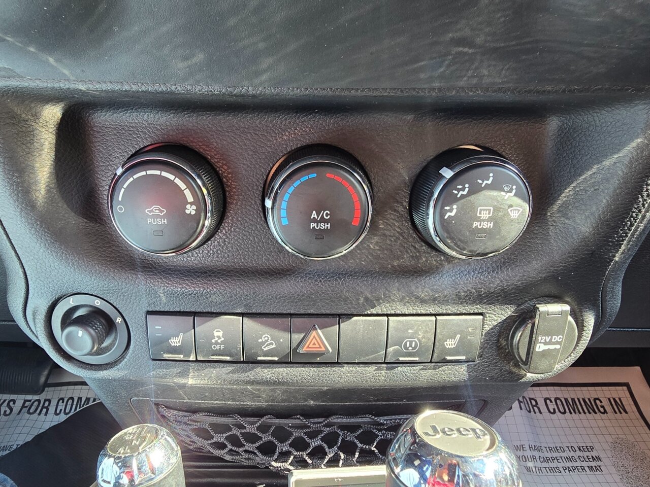 2013 Jeep Wrangler Unlimited Sahara - Photo 8 - Red Bank, NJ 07701