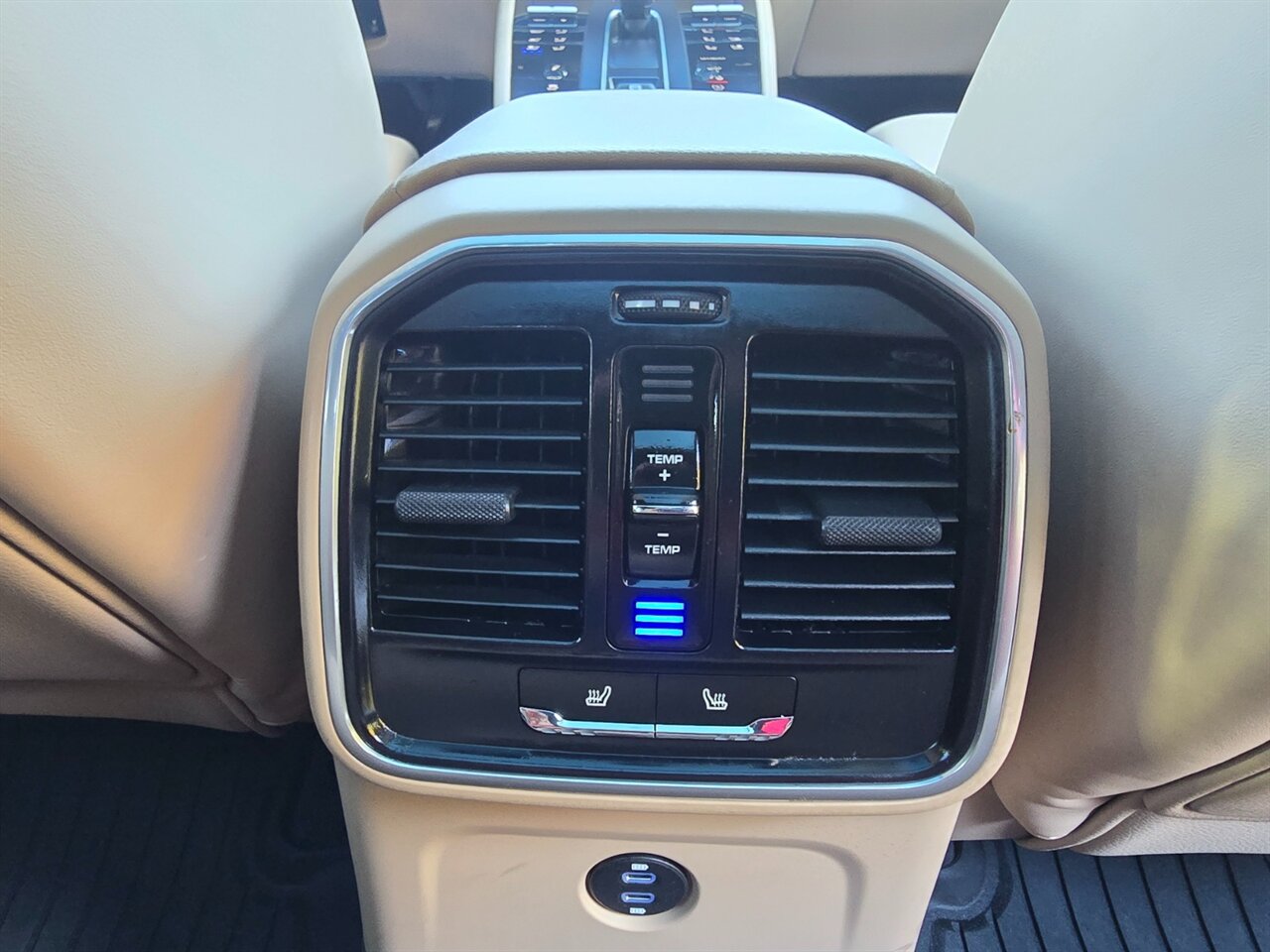 2023 Porsche Macan S - Photo 9 - Red Bank, NJ 07701