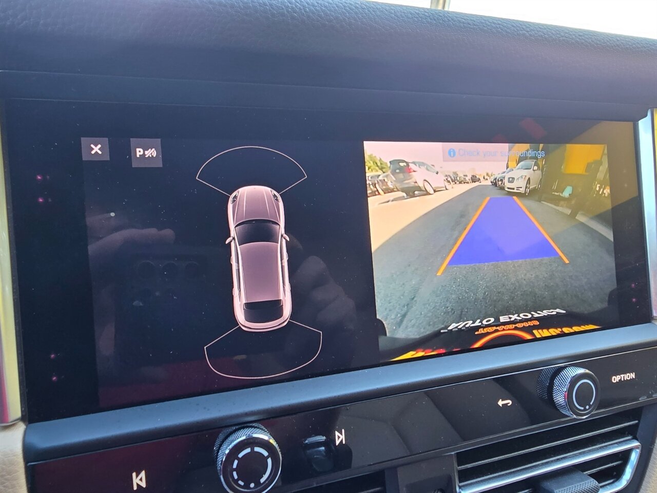 2023 Porsche Macan S - Photo 11 - Red Bank, NJ 07701
