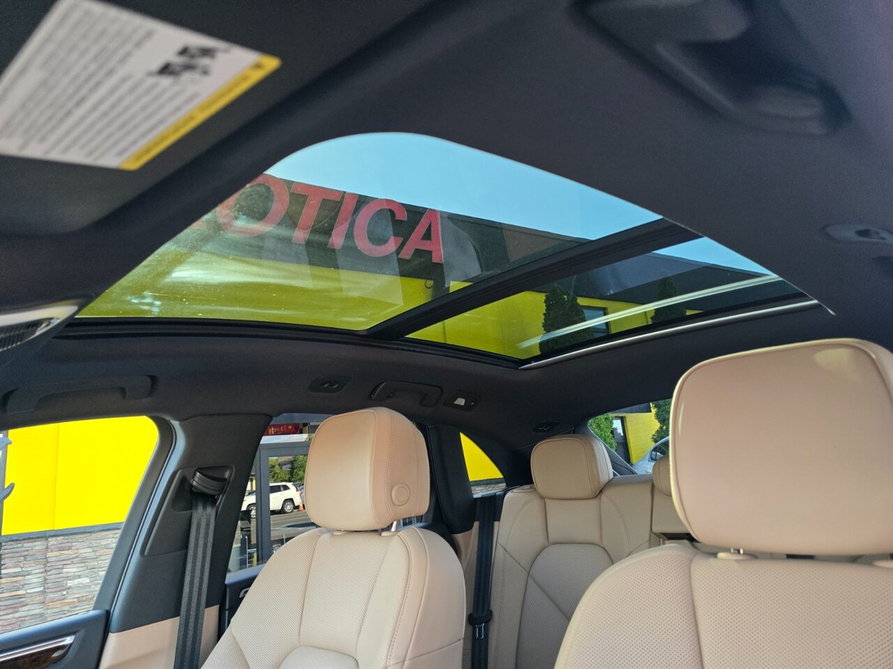 2023 Porsche Macan S - Photo 22 - Red Bank, NJ 07701
