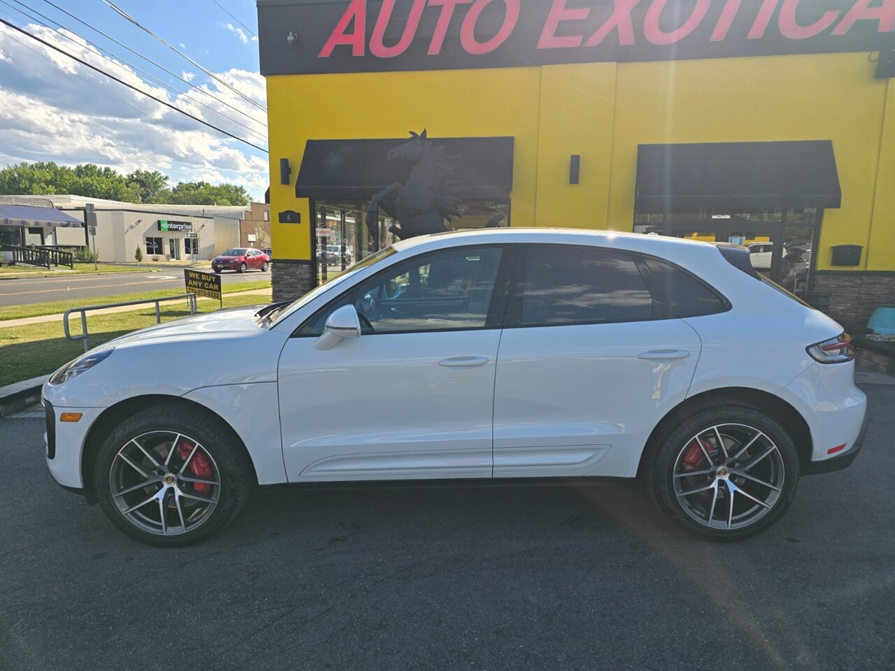 2023 Porsche Macan S - Photo 25 - Red Bank, NJ 07701