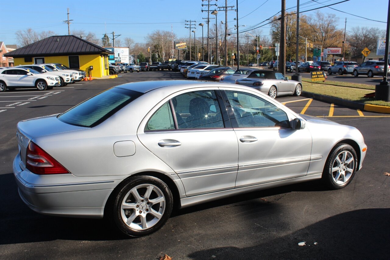 2007 Mercedes-Benz C-Class C280 Luxury photo 21