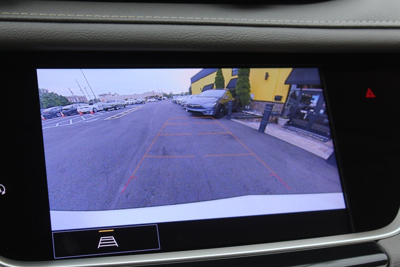 2022 Cadillac XT5 Premium Luxury - Photo 10 - Red Bank, NJ 07701