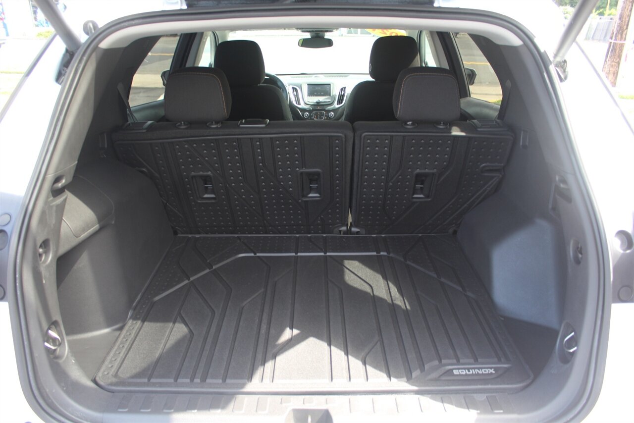 2021 Chevrolet Equinox LT - Photo 17 - Red Bank, NJ 07701