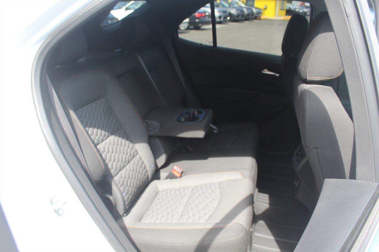 2021 Chevrolet Equinox LT - Photo 14 - Red Bank, NJ 07701