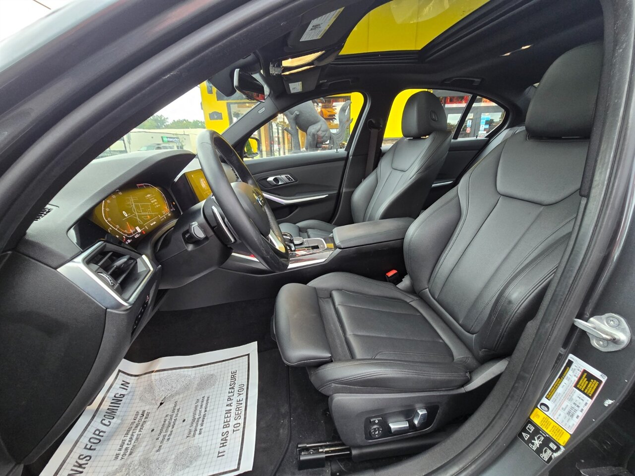 2020 BMW 330i xDrive - Photo 12 - Red Bank, NJ 07701