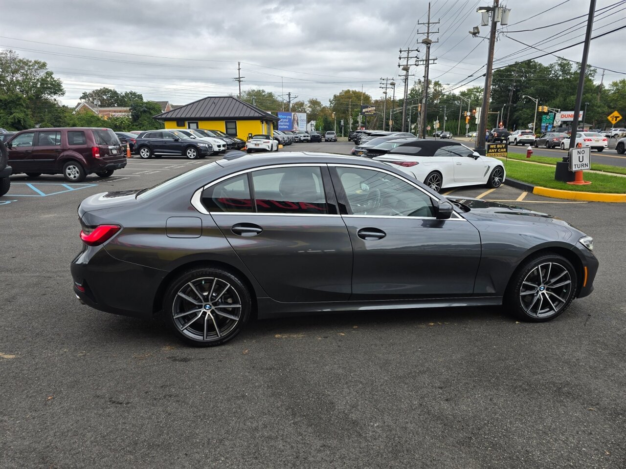 2020 BMW 330i xDrive - Photo 23 - Red Bank, NJ 07701