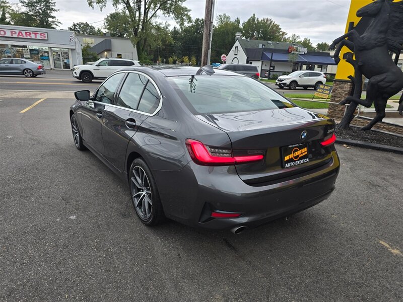 2020 BMW 330i xDrive  