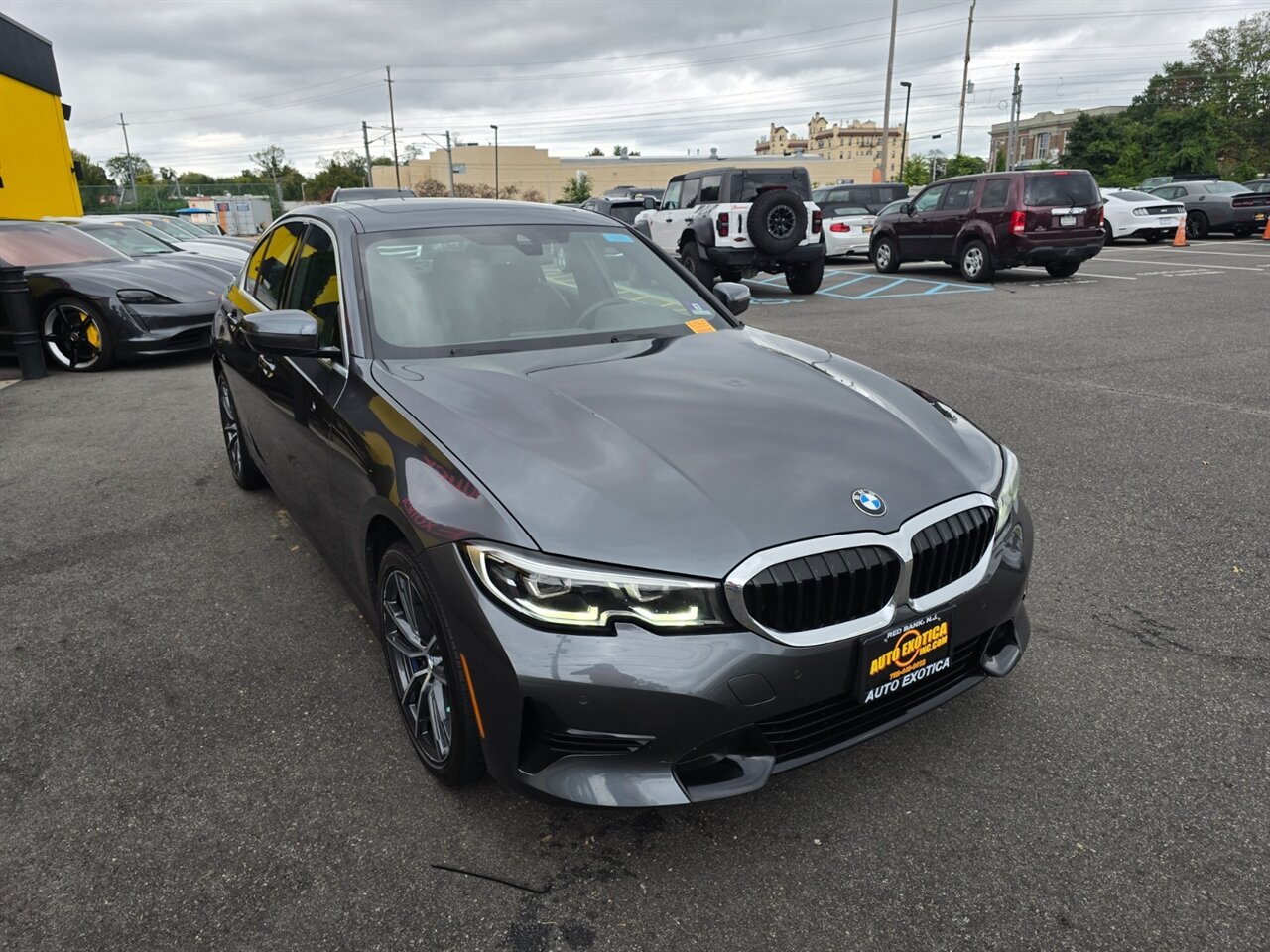 2020 BMW 330i xDrive - Photo 4 - Red Bank, NJ 07701