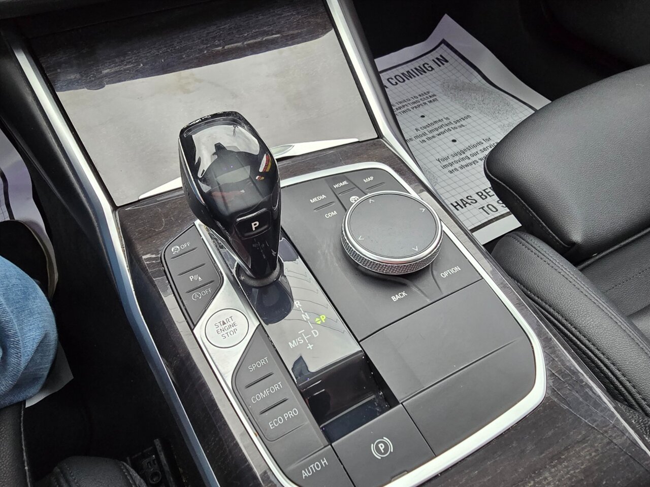 2020 BMW 330i xDrive - Photo 8 - Red Bank, NJ 07701