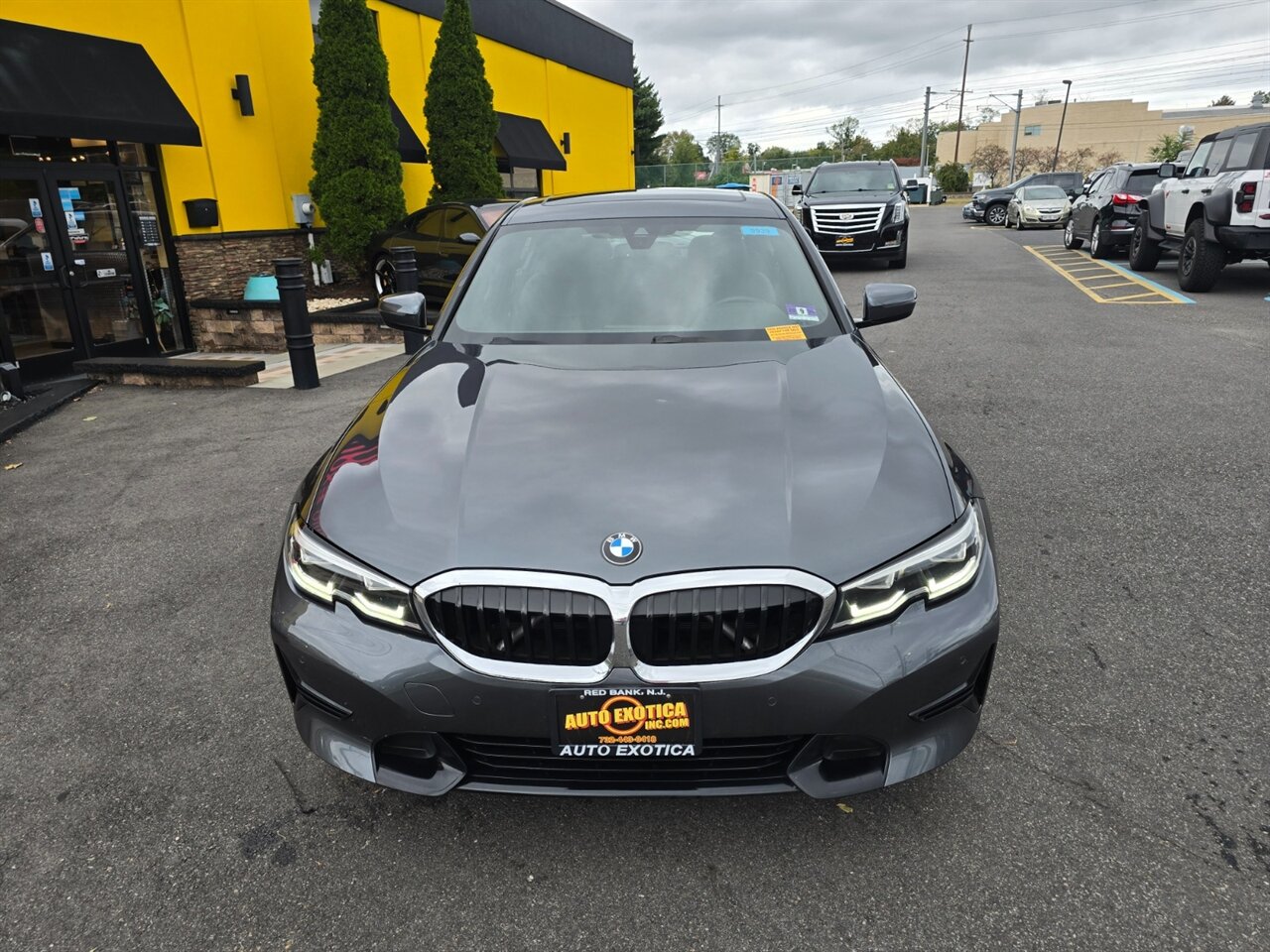 2020 BMW 330i xDrive - Photo 20 - Red Bank, NJ 07701