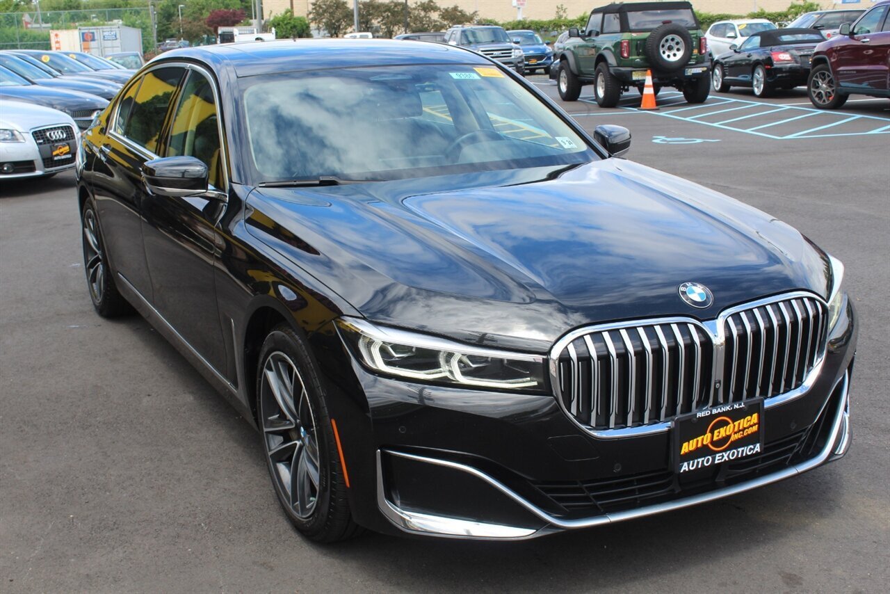 2020 BMW 750i xDrive - Photo 4 - Red Bank, NJ 07701