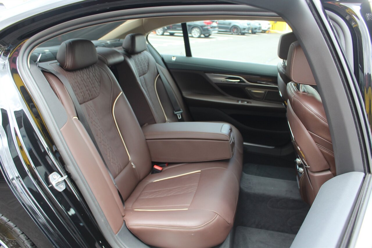 2020 BMW 750i xDrive - Photo 54 - Red Bank, NJ 07701
