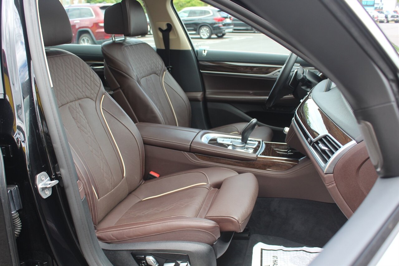 2020 BMW 750i xDrive - Photo 52 - Red Bank, NJ 07701