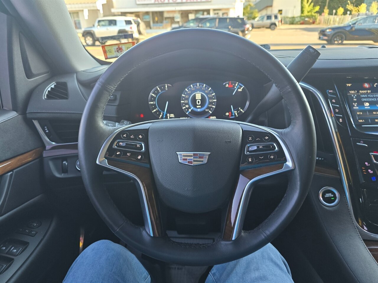 2017 Cadillac Escalade Premium Luxury - Photo 6 - Red Bank, NJ 07701