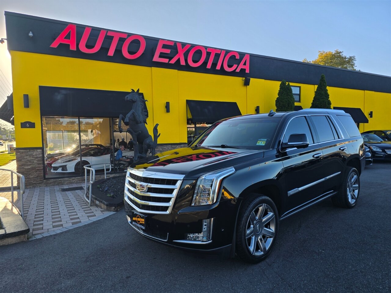 2017 Cadillac Escalade Premium Luxury - Photo 34 - Red Bank, NJ 07701