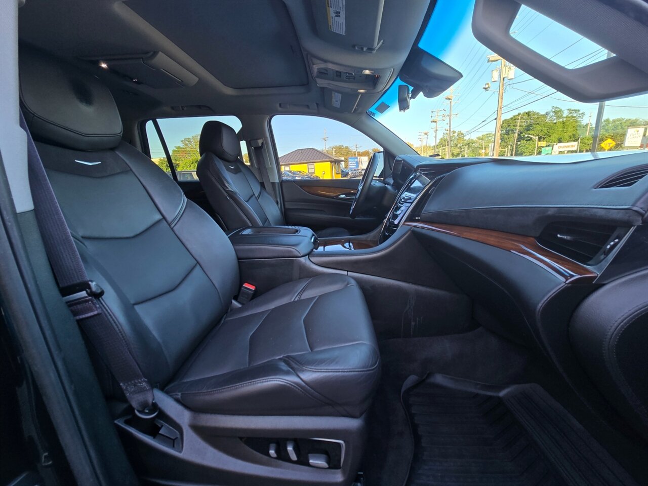 2017 Cadillac Escalade Premium Luxury - Photo 51 - Red Bank, NJ 07701