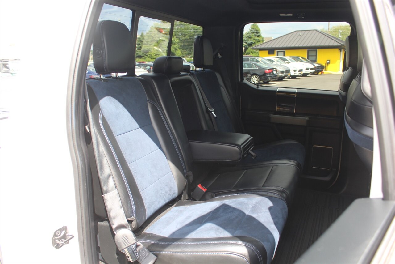 2019 Ford F-150 Raptor photo 15