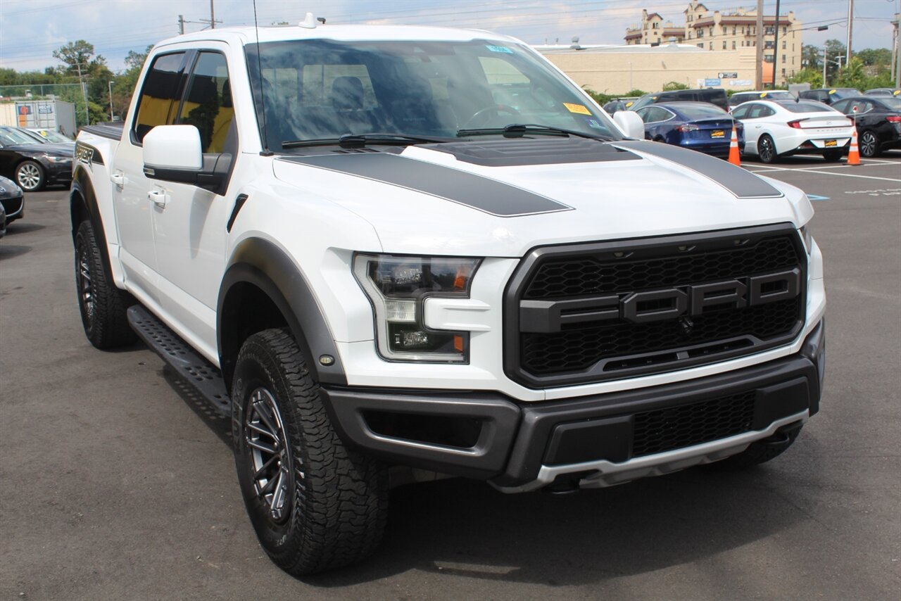 2019 Ford F-150 Raptor - Photo 4 - Red Bank, NJ 07701