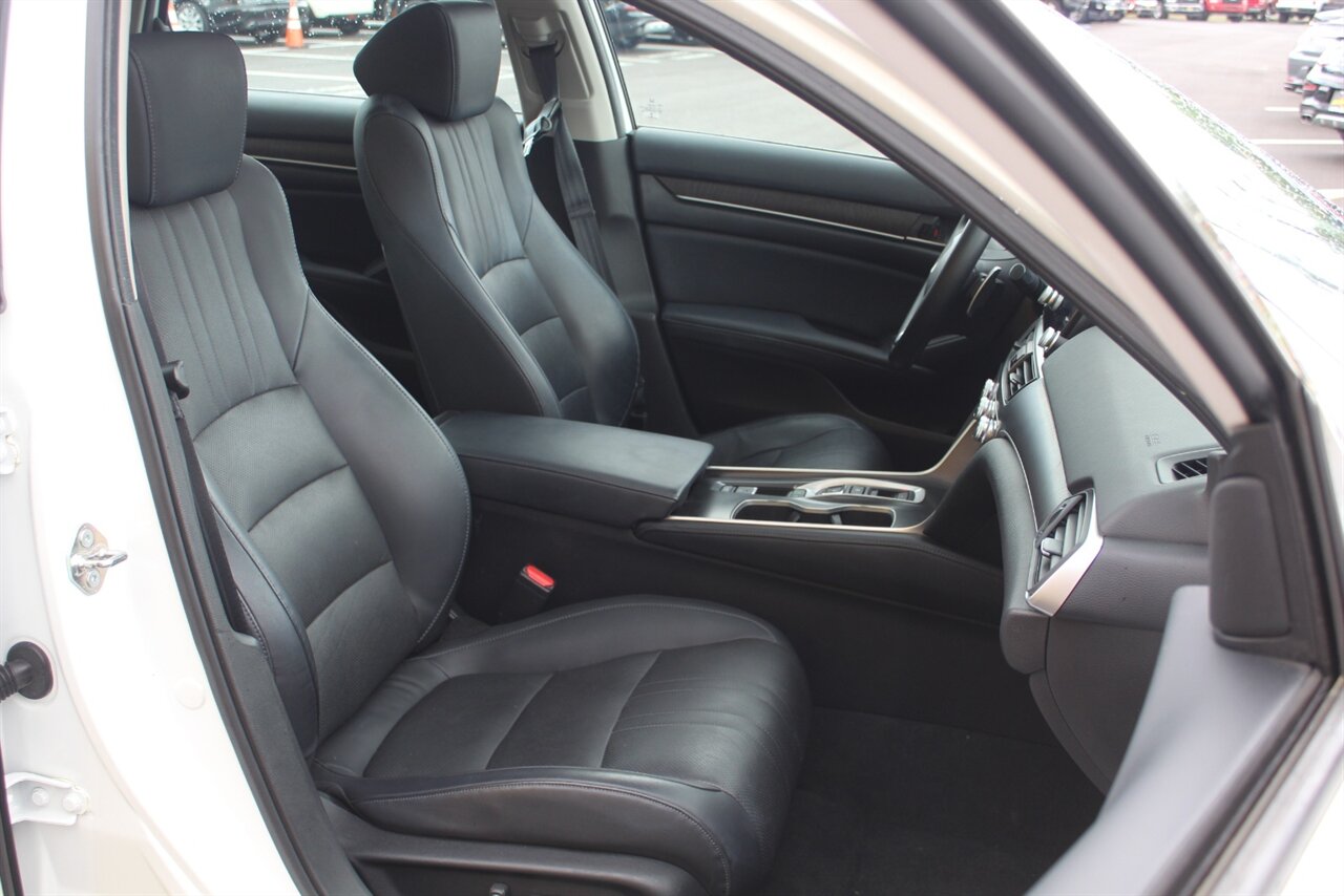 2018 Honda Accord EX-L - Photo 13 - Red Bank, NJ 07701
