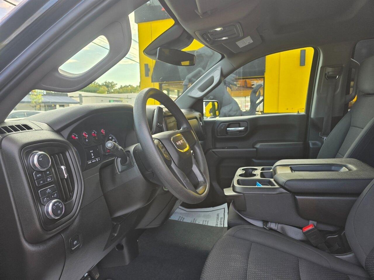2024 GMC Sierra 1500 Pro - Photo 15 - Red Bank, NJ 07701