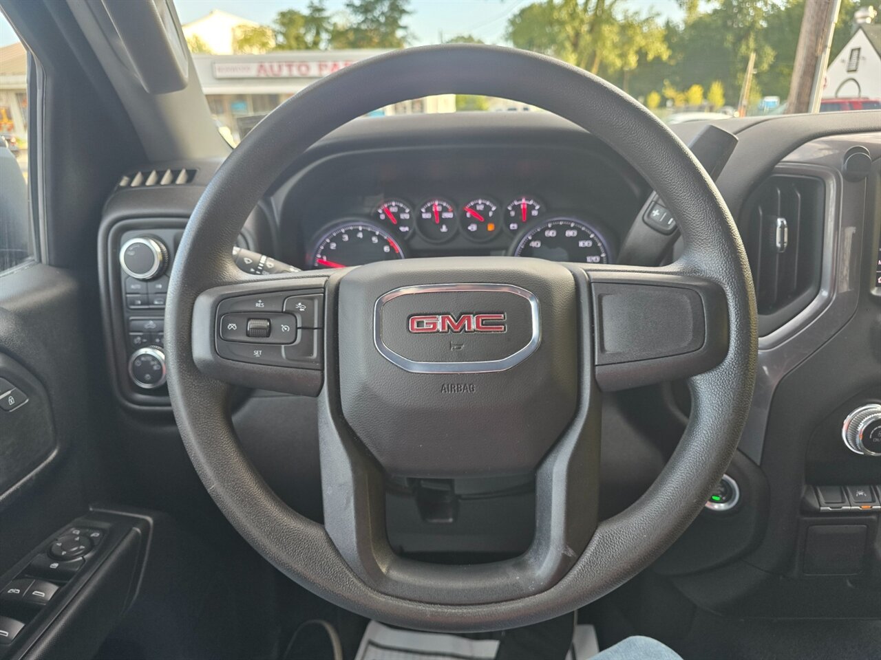 2024 GMC Sierra 1500 Pro - Photo 6 - Red Bank, NJ 07701