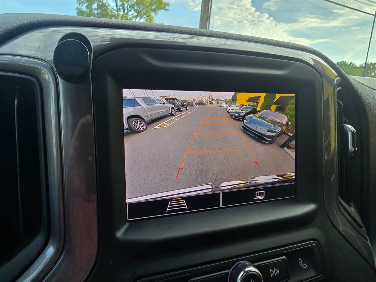 2024 GMC Sierra 1500 Pro - Photo 8 - Red Bank, NJ 07701