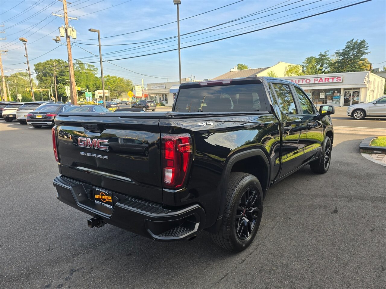 2024 GMC Sierra 1500 Pro - Photo 3 - Red Bank, NJ 07701