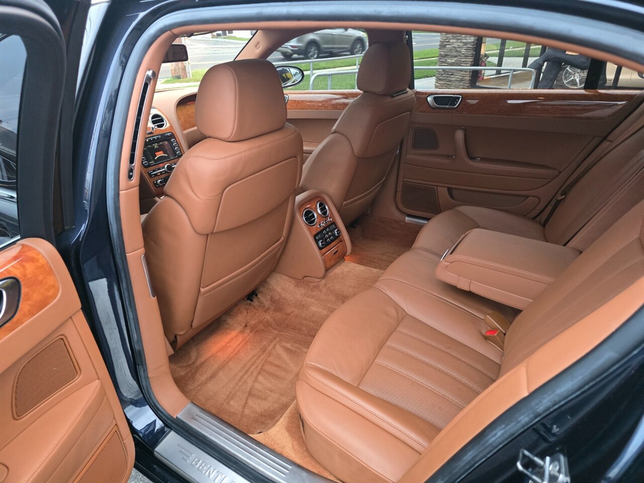2006 Bentley Continental Flying Spur - Photo 24 - Red Bank, NJ 07701