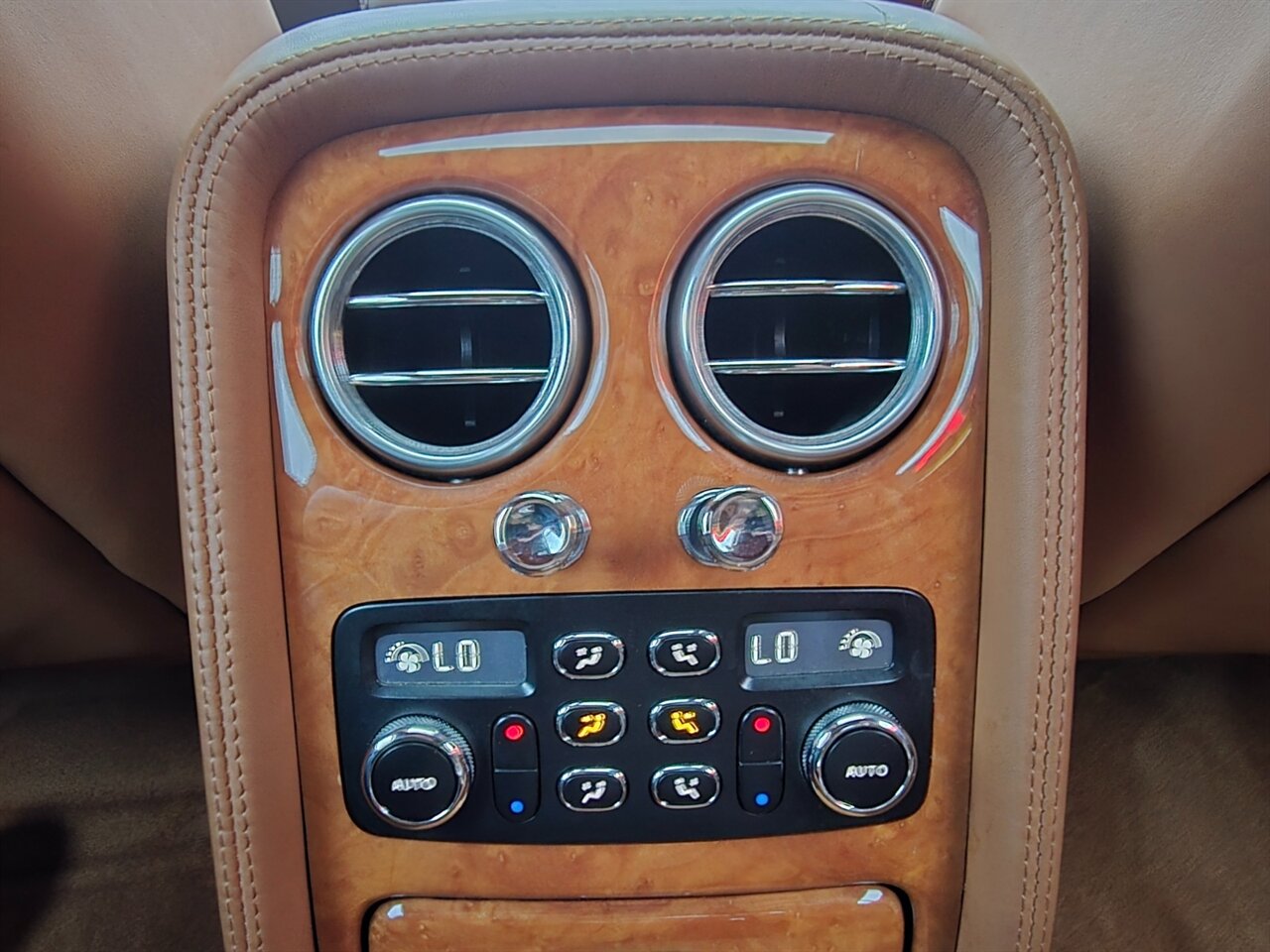 2006 Bentley Continental Flying Spur - Photo 13 - Red Bank, NJ 07701